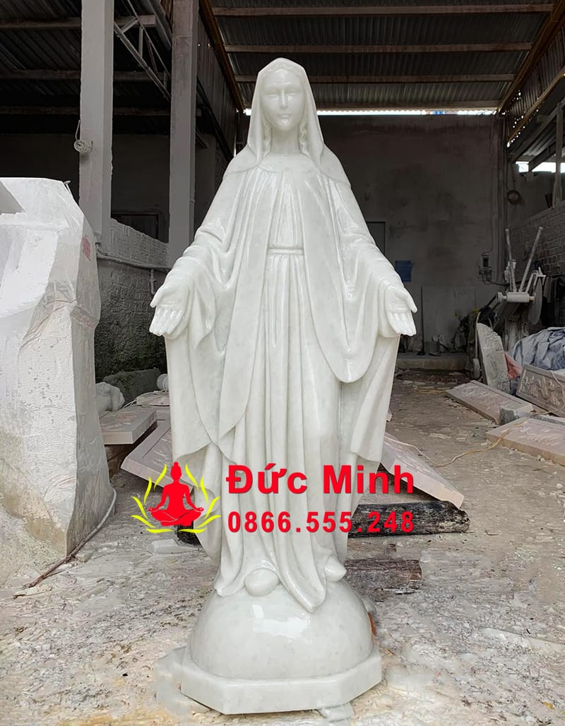Tượng Đức Mẹ Maria Bằng Đá Tự Nhiên Tinh Xảo