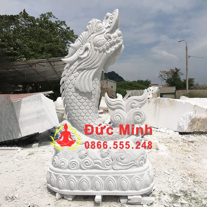 Tượng Cá Chép Đá Phong Thủy Nguyên Khối Trắng Đẹp