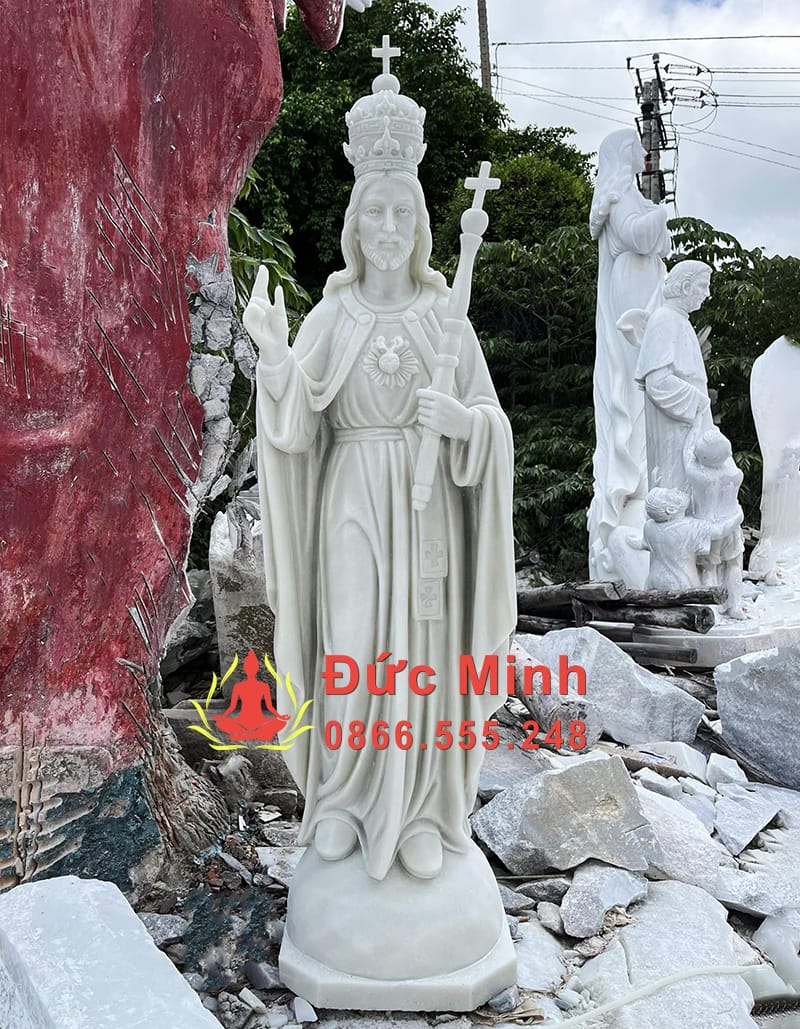 Tượng Chúa Kitô Vua Đá Cẩm Thạch Trắng Đẹp