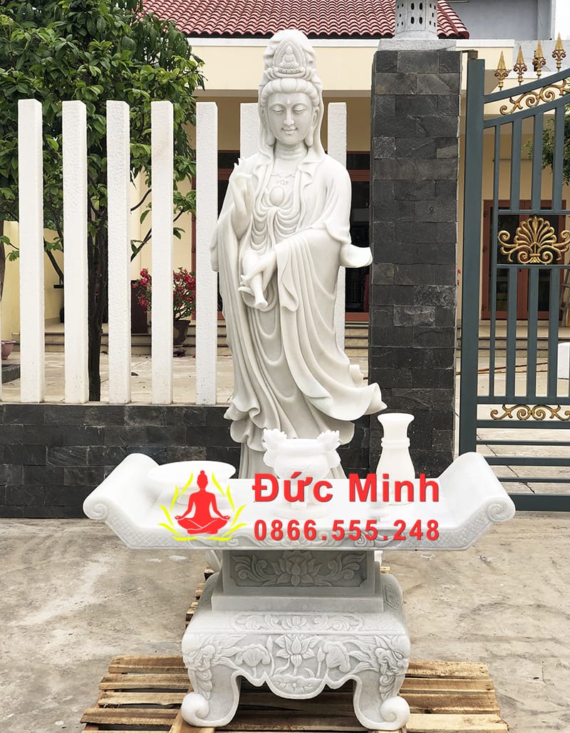 Tượng Phật Bà Quan Thế Âm Đá Non Nước Đẹp