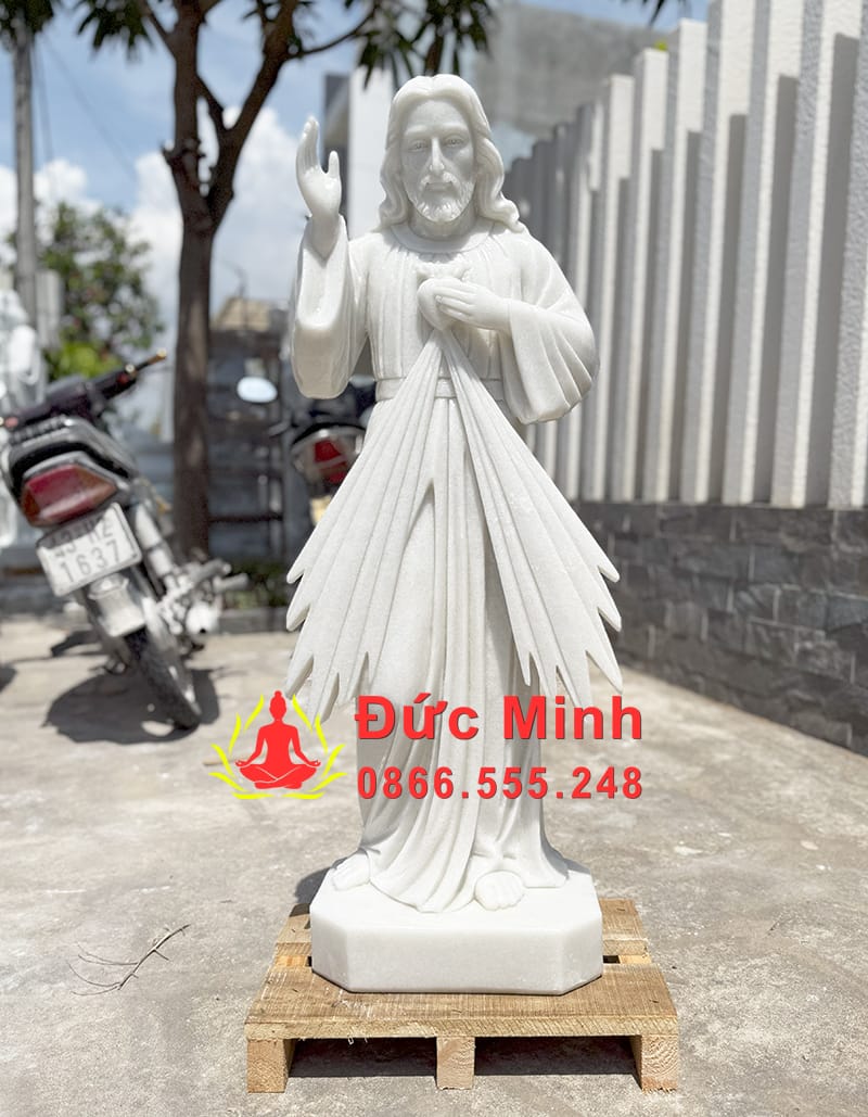 Tượng Chúa Thương Xót Đá Mỹ Nghệ Nguyên Khối Đẹp