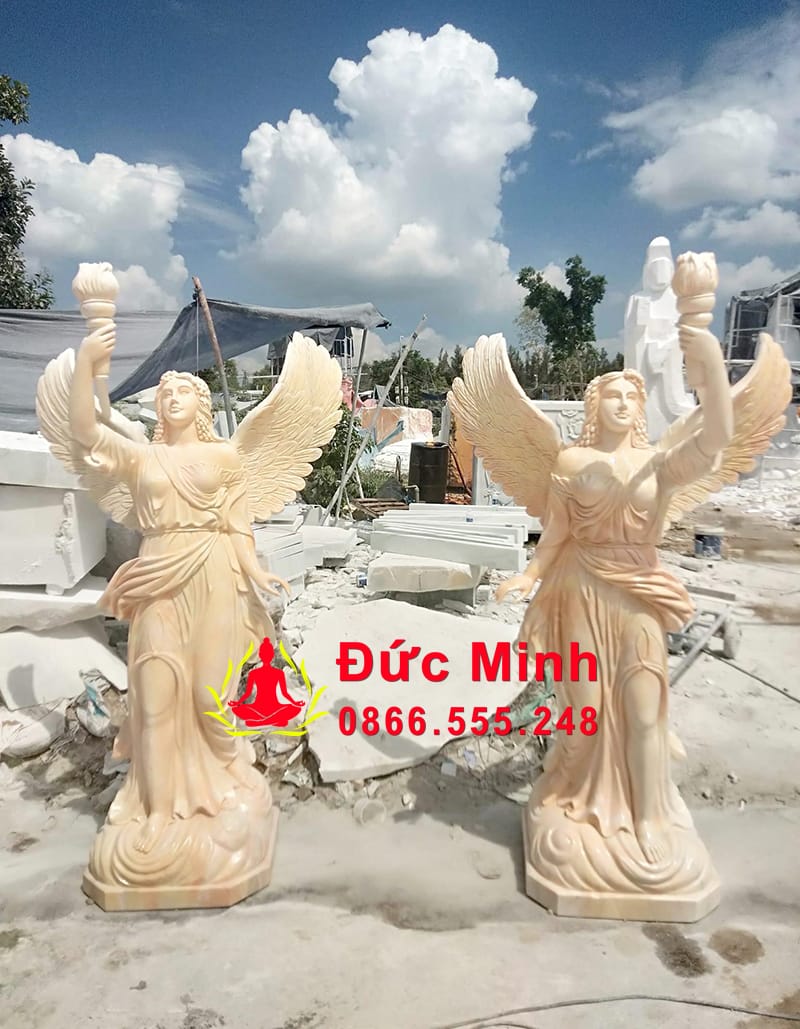 Tượng Thiên Thần Cầm Đuốc Đá Nguyên Khối Đẹp