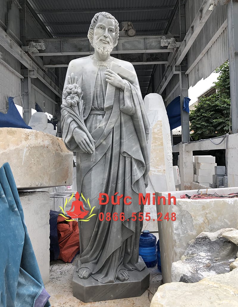 Tượng Thánh Giuse Thợ Bằng Đá Tự Nhiên Nguyên Khối Đẹp