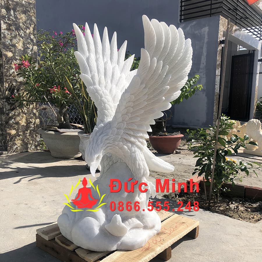 Tượng Đại Bàng Săn Mồi Đá Phong Thủy