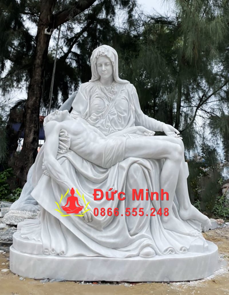 Tượng Đức Mẹ Sầu Bi Đá Tự Nhiên Đẹp Tại Quảng Trị