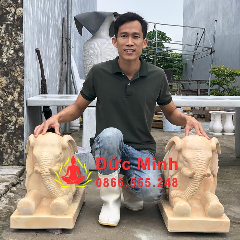 Tượng Voi Đá vàng Phong Thủy Đẹp Tại Quảng Bình