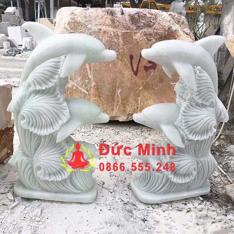 Tượng Cá Heo Đá Phong Thủy Vượt Sóng