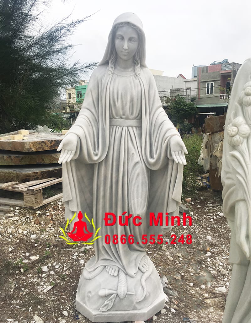 Tượng Đức Mẹ Ban Ơn Bằng Đá Non Nước Đẹp Đà Nẵng