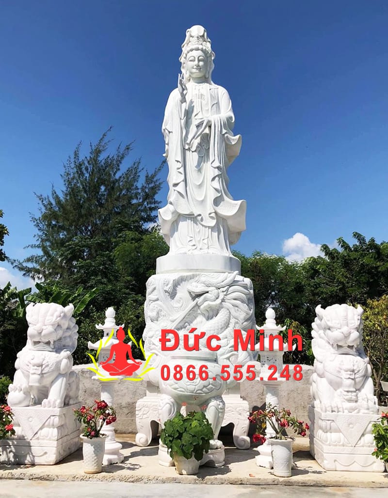 Tượng Quán Thế Âm Đá Trắng Tự Nhiên Uy Nghiêm Tại Vũng Tàu