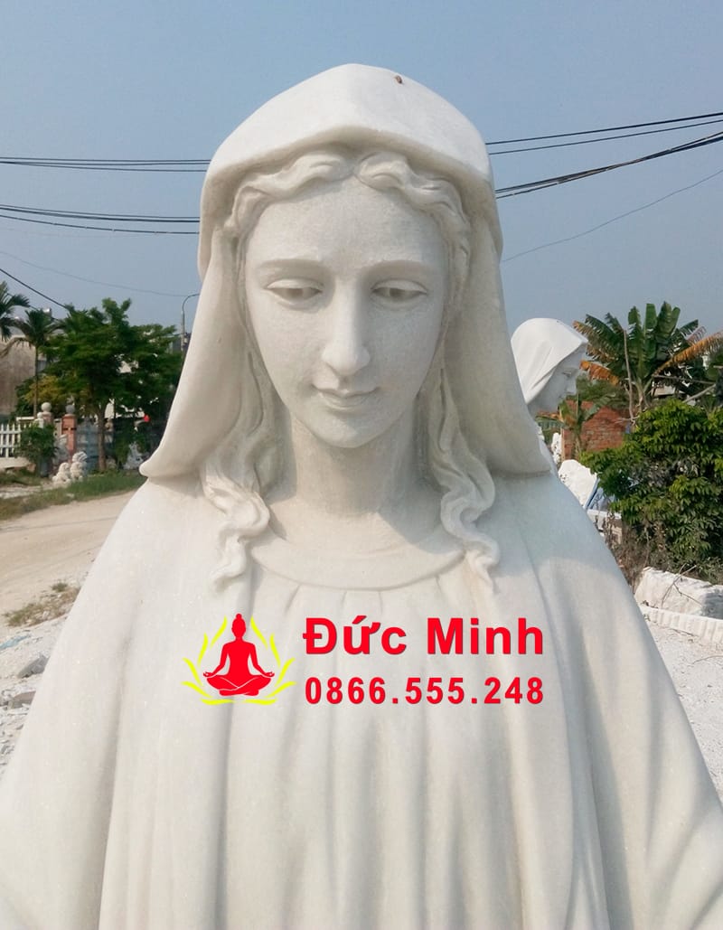 Tượng Đức Mẹ Ban Ơn Bằng Đá Trắng Đẹp Tại Lâm Đồng