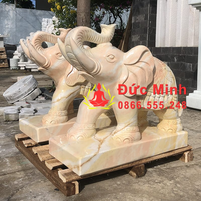 Tượng Voi Đá Cẩm Thạch Vàng Đẹp