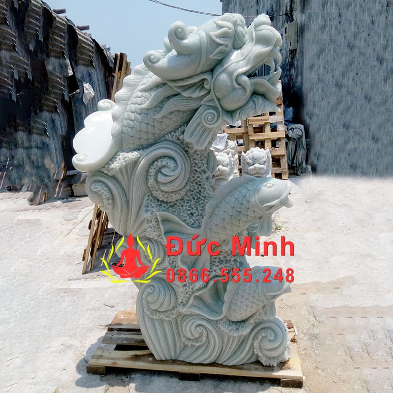 Tượng Cá Chép Đá Hóa Rồng Phong Thủy Đẹp Tại Sài Gòn