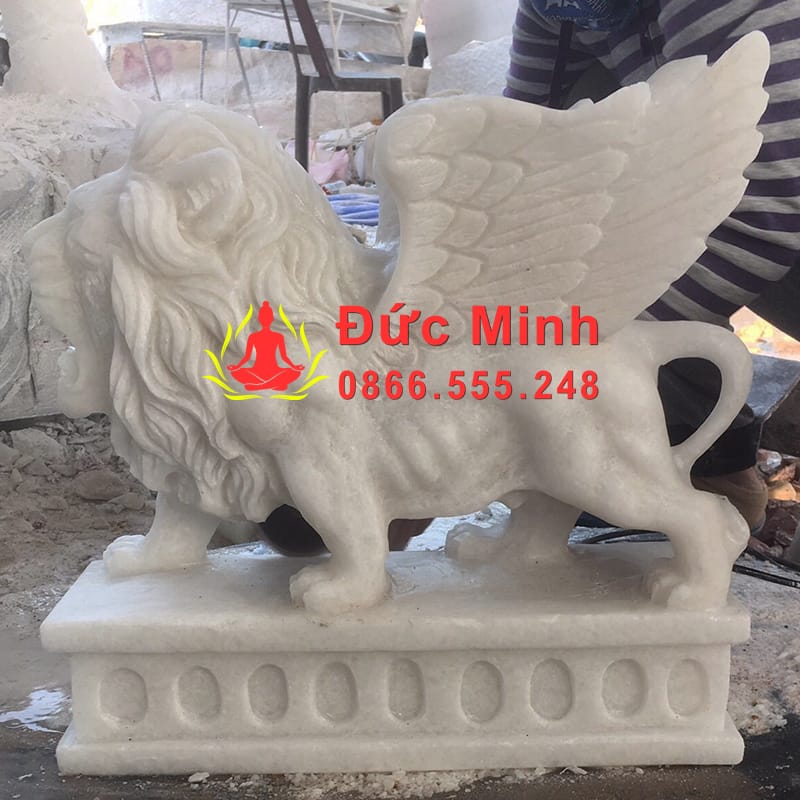 Tượng Sư Tử Đá Có Cánh Bằng Đá Non Nước Đẹp