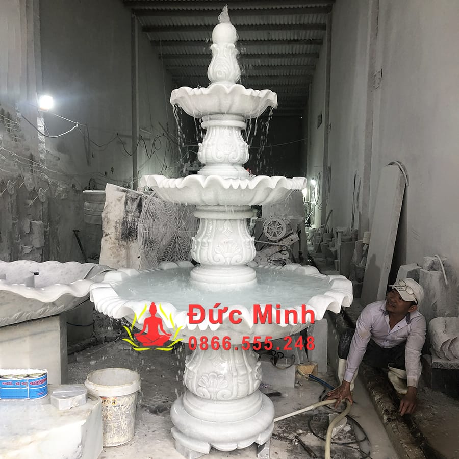 Đài Phun Nước Đá Trắng Non Nước Đà Nẵng