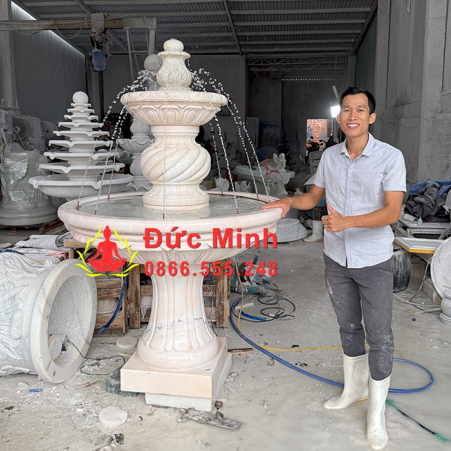 Đài Phun Nước Đá Vàng Phong Thủy Đẹp