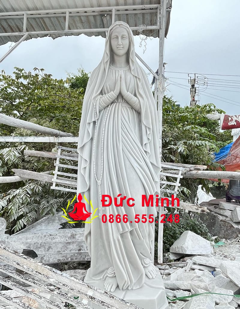 Tượng Đức Mẹ Cầm Chuỗi Hạt Đá Cẩm Thạch Trắng Đẹp Tại Kiên Giang