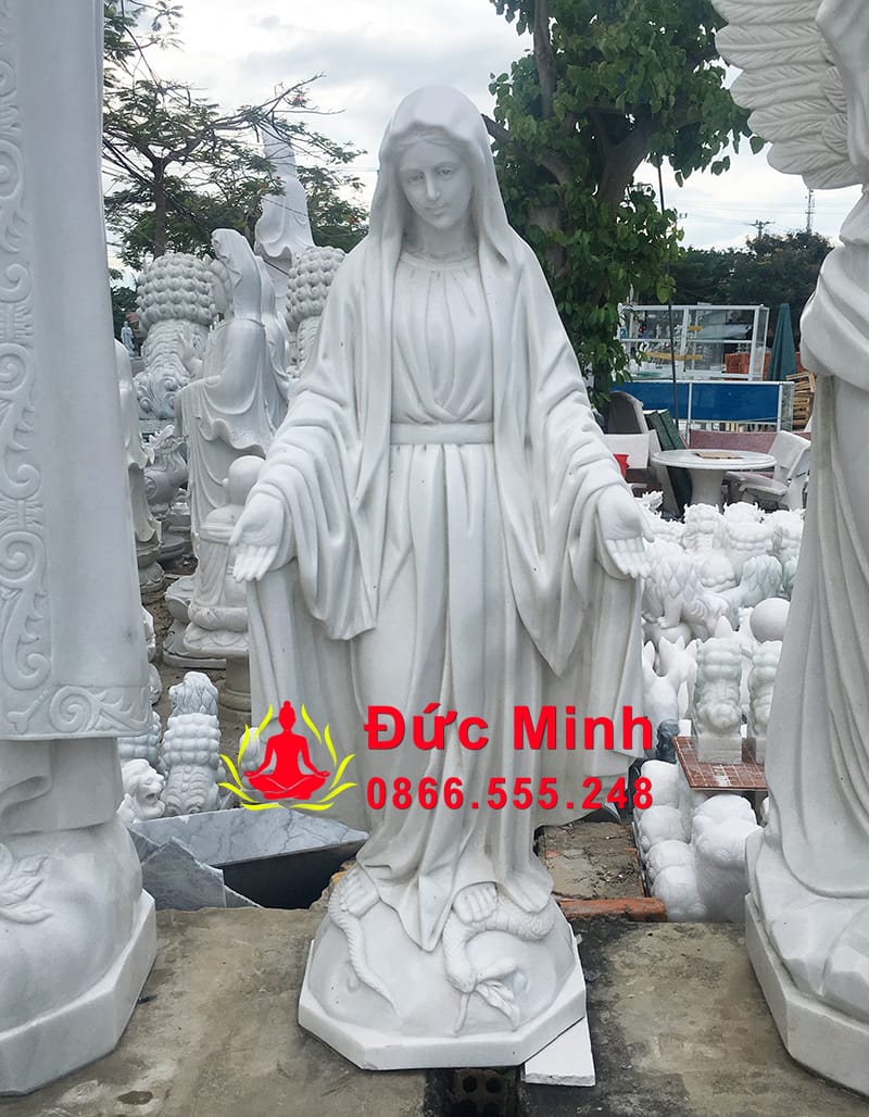 Tượng Đức Mẹ Ban Ơn Bằng Đá Tự Nhiên Trắng Nguyên Khối