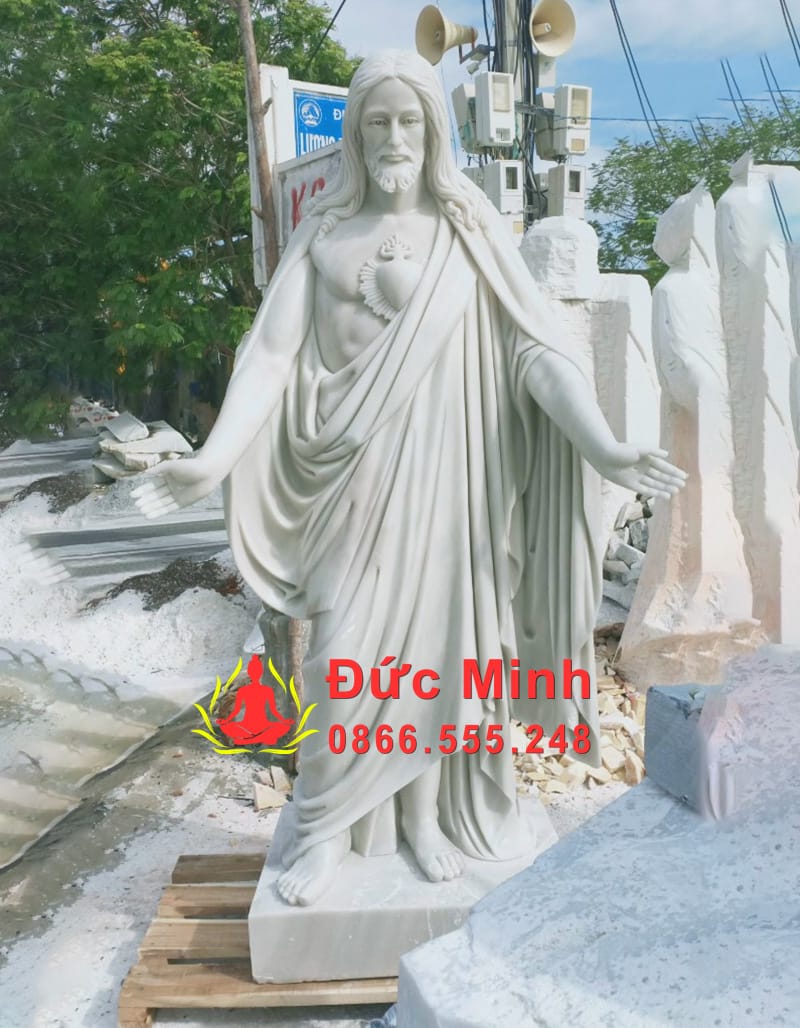 Tượng Chúa Thánh Tâm Đá Cẩm Thạch Trắng Đẹp Tp Hồ Chí Minh