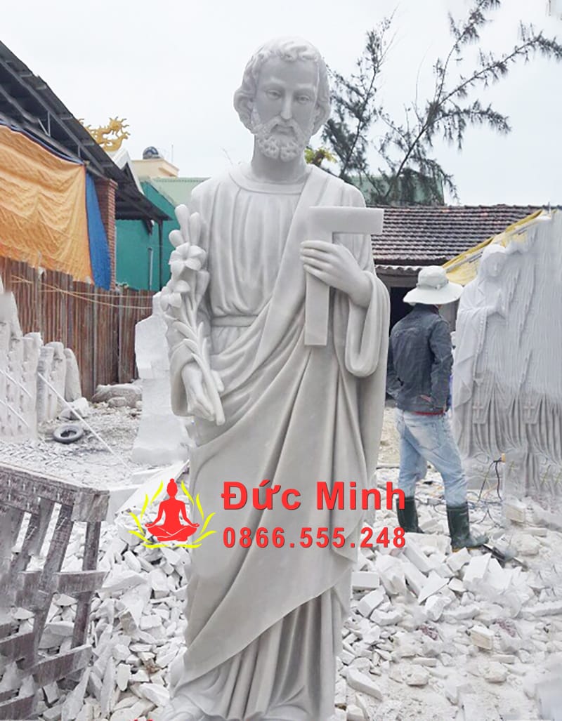 Tượng Đá Giuse Thợ Bằng Đá Tự Nhiên Đẹp Tại Hà Nội