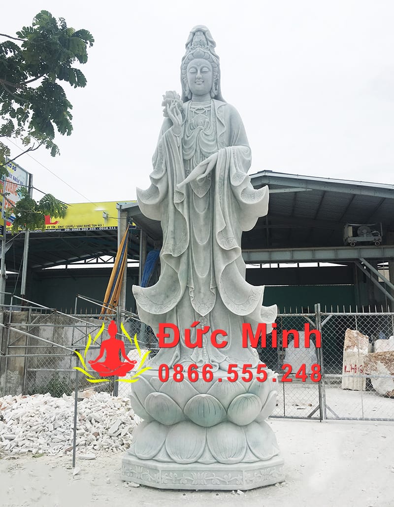Tượng Mẹ Quan Thế Âm Đá Tự Nhiên Nguyên Khối