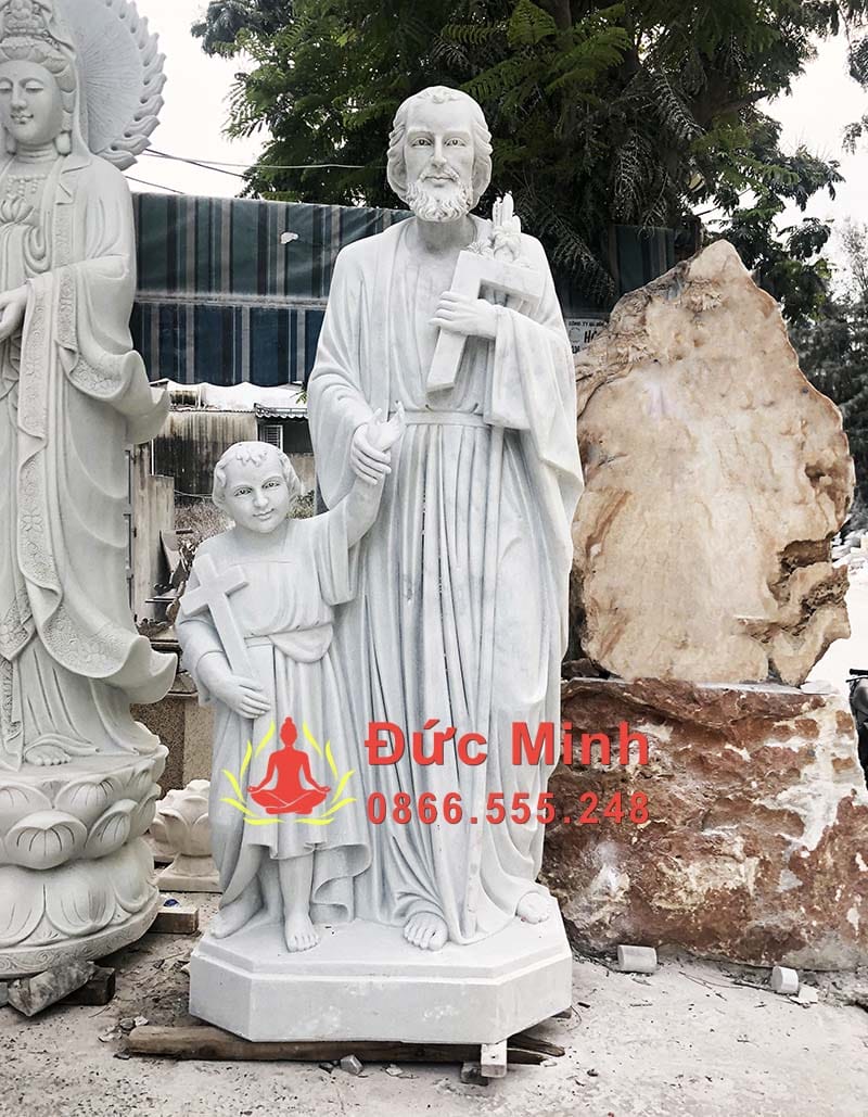 Tượng Thánh Giuse Dắt Chúa Bằng Đá Cẩm Thạch Đẹp Tại Hà Nội
