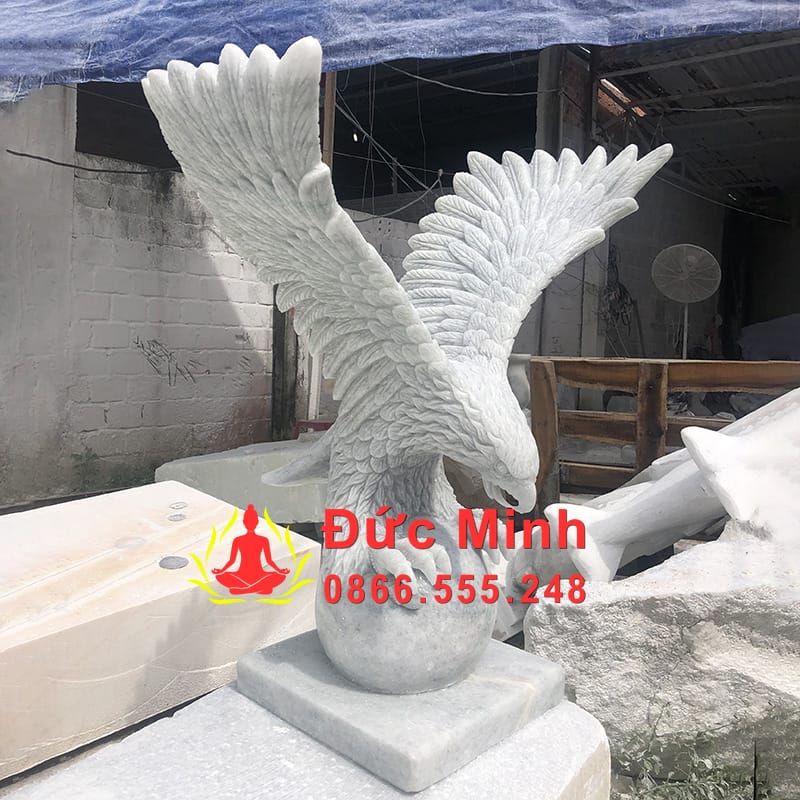 Tượng Đại Bàng Đá Phong Thủy Tung Cánh Đẹp