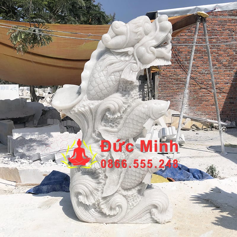 Tượng Cá Chép Đá Hóa Rồng Tại Quảng Ninh
