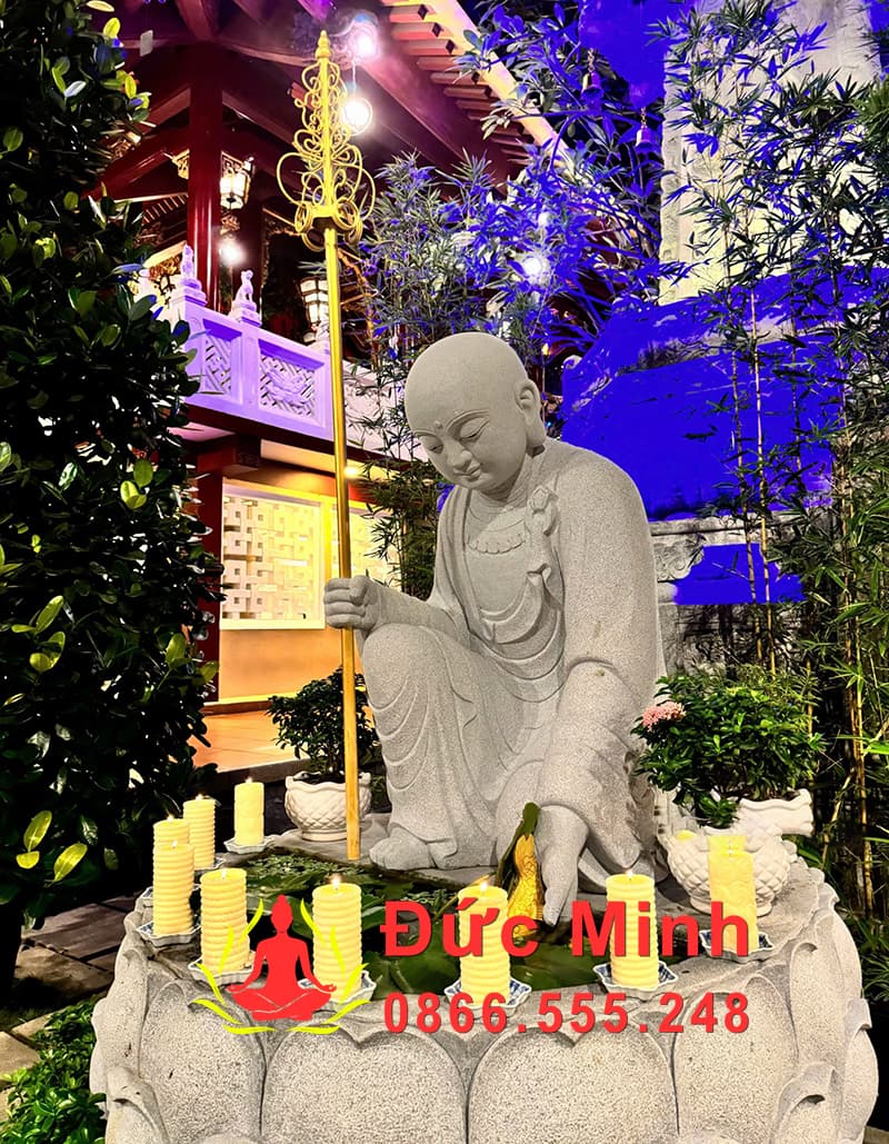 Tượng Địa Tạng Đá Sa Thạch Nguyên Khối