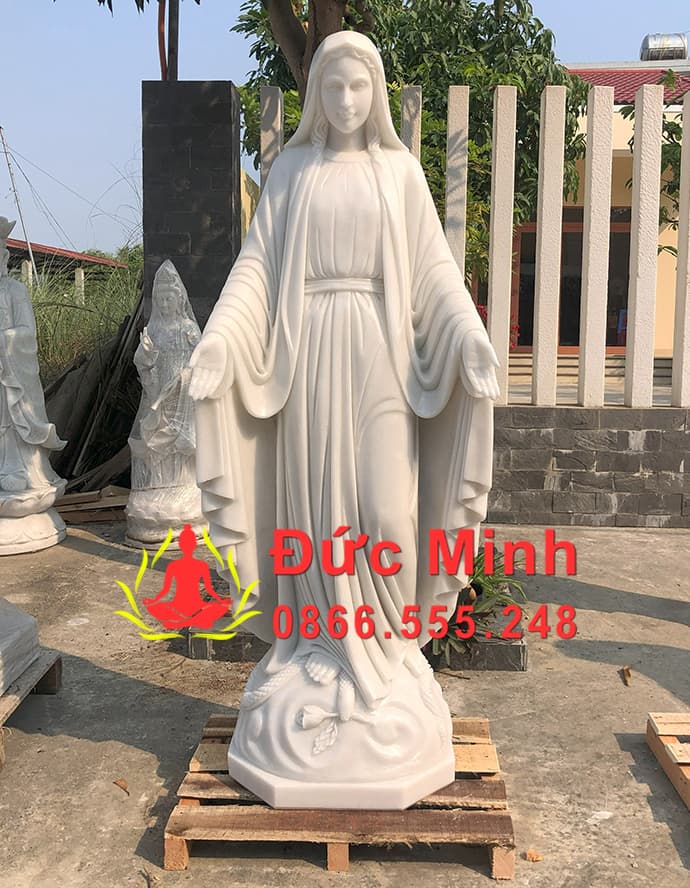 Tượng Đức Mẹ Ban Ơn Đá Trắng Non Nước Đẹp