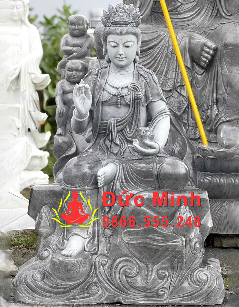 Tượng Quan Âm Tự Tại Đá Non Nước Đẹp