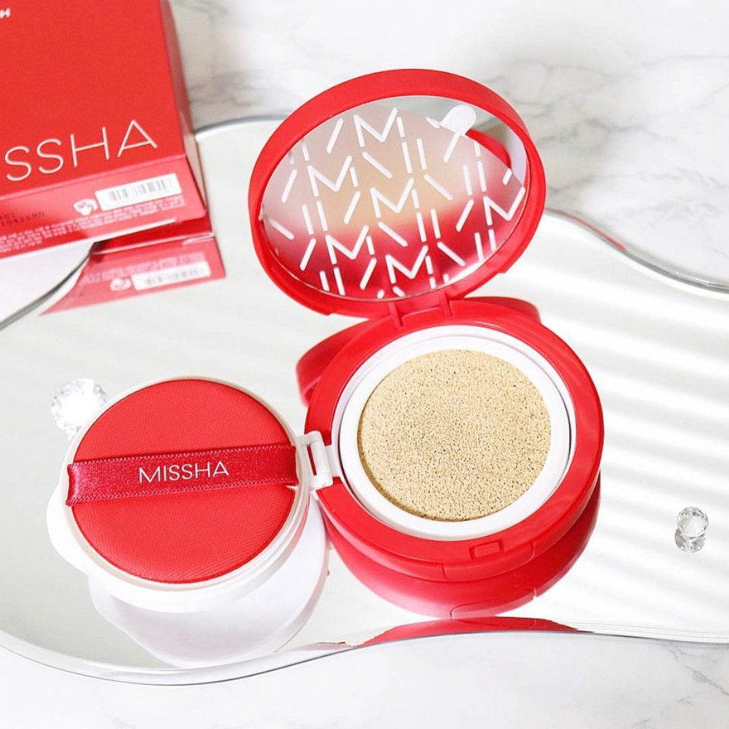 Cushion MISSHA Kiềm Dầu Che Phủ Cao Velvet Finish SPF50+/PA+++ 15g (Đỏ)
