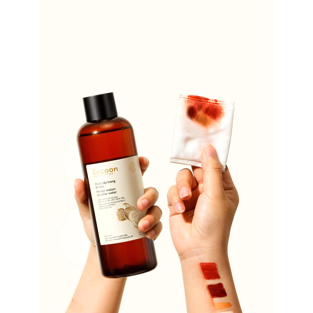 Nước Tẩy Trang Thuần Chay Làm Sạch Dịu Nhẹ Chiết Xuất Bí Đao Cocoon Winter Melon Micellar Water