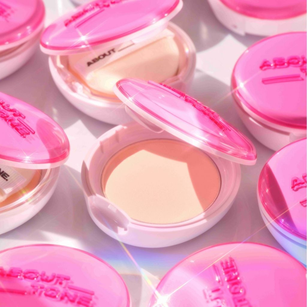 Phấn Phủ Nén Có Nhũ, Kiềm Dầu About Tone Raise Your Beauty Tone Glow 8g (Hồng)