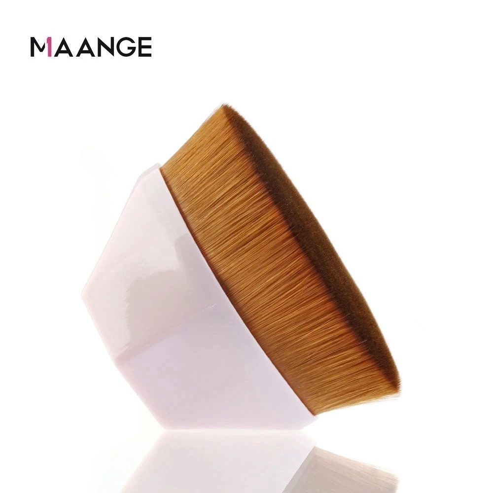 MAANGE - Cọ Tán Kem Nền Đầu Bằng/Bàn Chải 5802