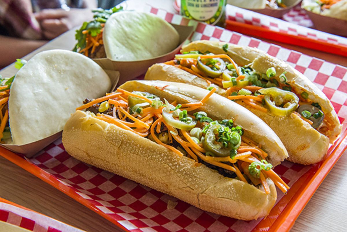quán ăn địa phương ở canada