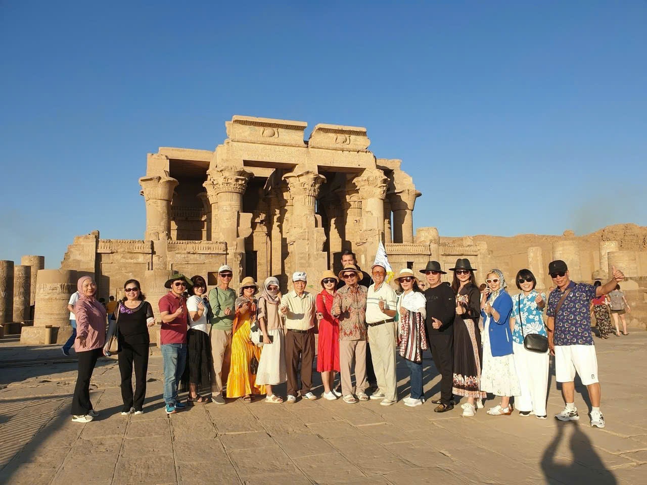TOUR DU LỊCH AI CẬP 12 NGÀY 11 ĐÊM BAY QR TỪ HÀ NỘI - CAIRO - BAHARIYA – ALEXANDRIA - ASWAN - LUXOR - BIỂN ĐỎ