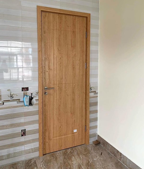 Có Nên Lắp Phòng Tắm Bằng Cửa Nhựa Composite?