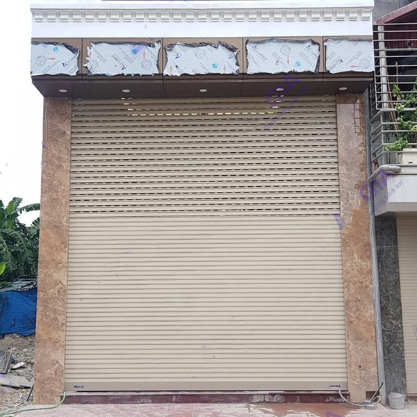 Xem 30 Mẫu Cửa Cuốn Khe Thoáng Đẹp Được Yêu Thích Nhất.