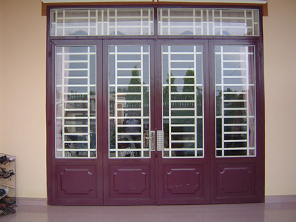Cửa sắt cánh kính