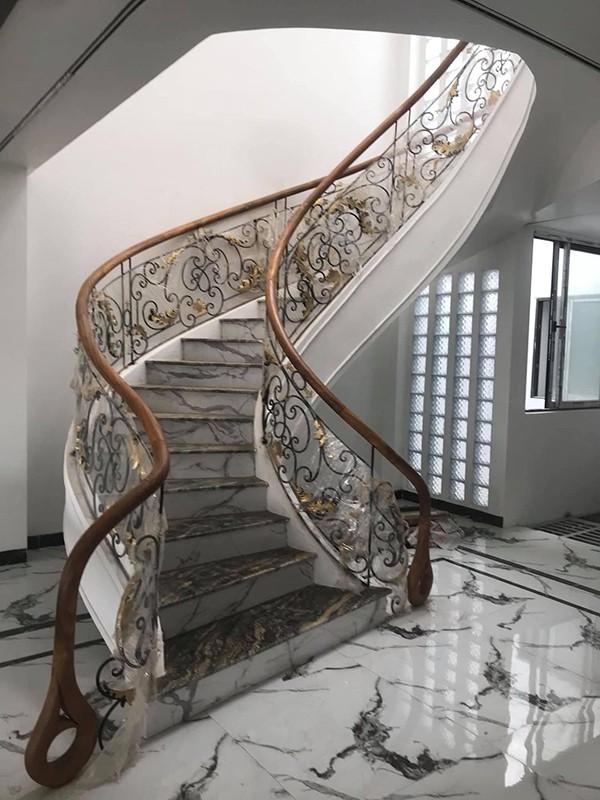 Ưu điểm vượt trội của cầu thang sắt nghệ thuật