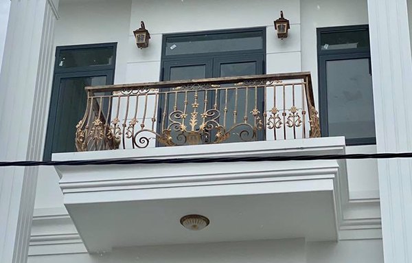 Báo Giá Lan Can Sắt, Cầu Thang Sắt, Hàng Rào Sắt Giá Rẻ 2024