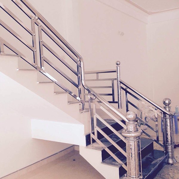 Báo Giá Cầu Thang Inox, Lan Can Inox, Hàng Rào Inox Giá Rẻ