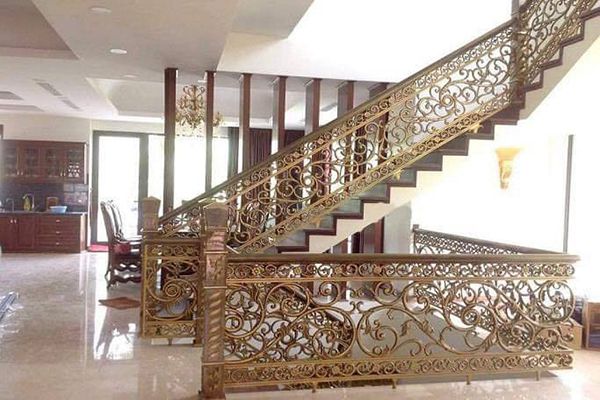 Cầu thang nhôm đúc