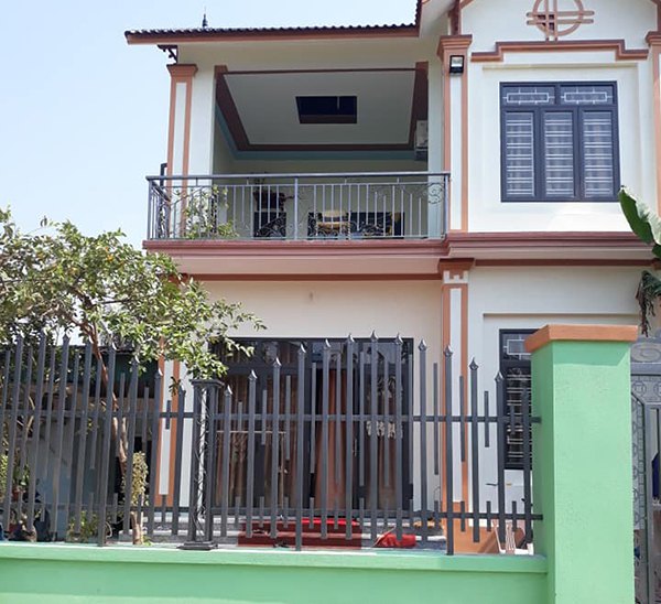 Ưu điểm vượt trội khi sử dụng hàng rào sắt sân vườn