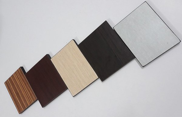 Cấu tạo của tấm vách ngăn vệ sinh Compact HPL như thế nào?