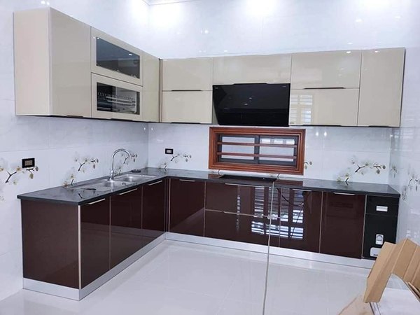 Những sản phẩm tủ bếp nhôm kính đẹp bạn có thể lựa chọn.