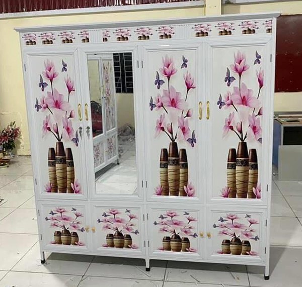 Một số loại tủ nhôm đựng quần áo thường gặp trên thị trường.