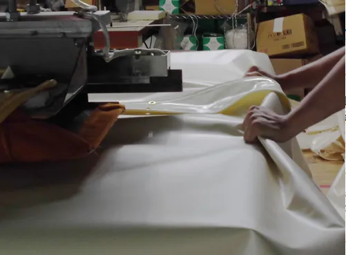 Đơn hàng gia công tấm vải bạt