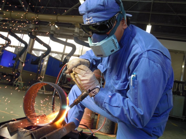 Thông báo tuyển đơn hàng cơ khí đi Nhật Bản