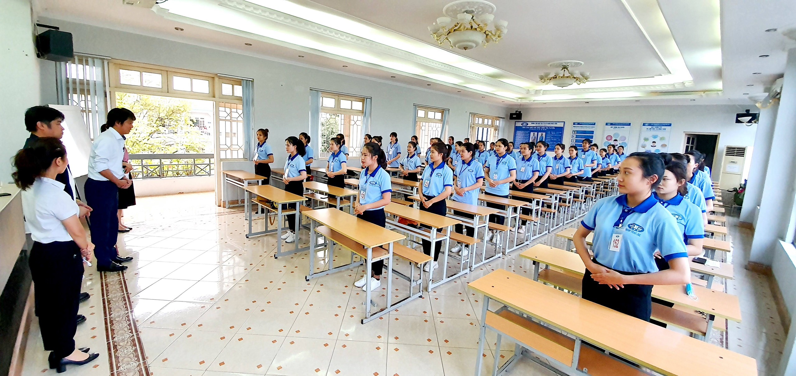 Tổ chức phỏng vấn